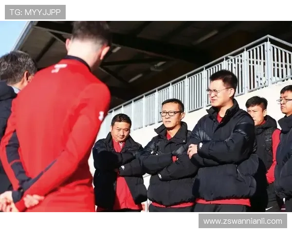 南安普顿俱乐部最新动态分析：新援加盟、主帅战术调整与未来赛季展望